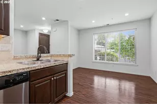 28875 SW Costa Circle, Wilsonville, OR 97070 - Photo 15