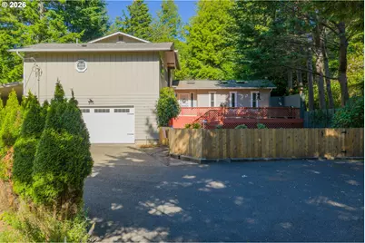 910 N 8th St, Coos Bay, OR 97420 - Photo 5