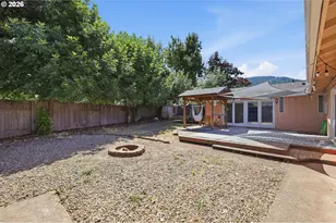 277 71st Pl, Springfield, OR 97478 - Photo 41