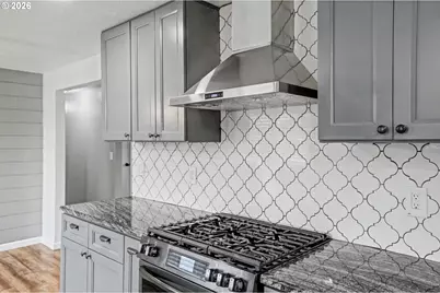 2120 Lafayette St SE, Albany, OR 97322 - Photo 13