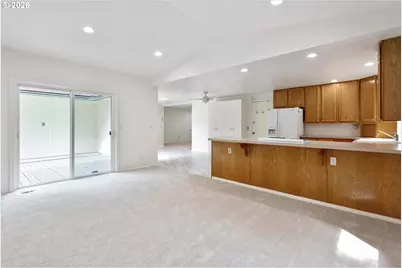 11041 SW 45th Ave, Portland, OR 97219 - Photo 17