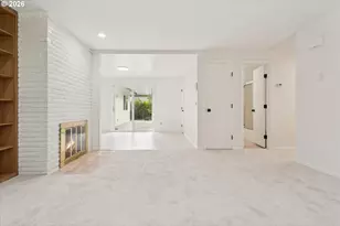 11041 SW 45th Ave, Portland, OR 97219 - Photo 9