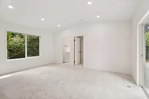 11041 SW 45th Ave, Portland, OR 97219 - Photo 21