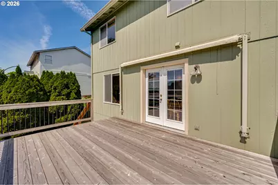 1241 E Pioneer Loop, La Center, WA 98629 - Photo 17