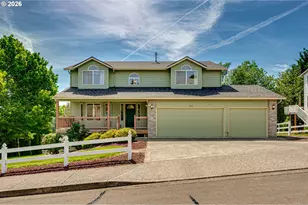 1241 E Pioneer Loop, La Center, WA 98629 - Photo 1