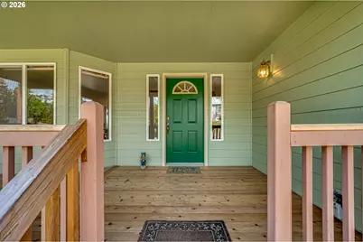 1241 E Pioneer Loop, La Center, WA 98629 - Photo 5