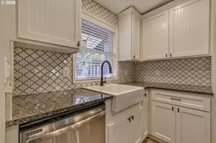 15175 SW Barlow Ct, Beaverton, OR 97007 - Photo 11