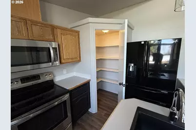 80400 Suzanna Dr, Hermiston, OR 97838 - Photo 7