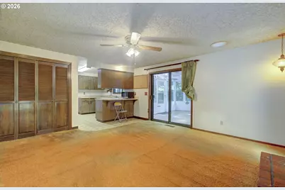 11709 NE 7th St, Vancouver, WA 98684 - Photo 9