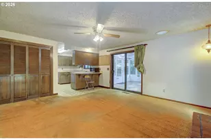 11709 NE 7th St, Vancouver, WA 98684 - Photo 9