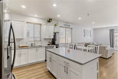 825 S 23rd Ave, Cornelius, OR 97113 - Photo 13