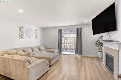 825 S 23rd Ave, Cornelius, OR 97113 - Photo 7