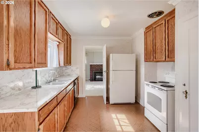1135 B St, Washougal, WA 98671 - Photo 9