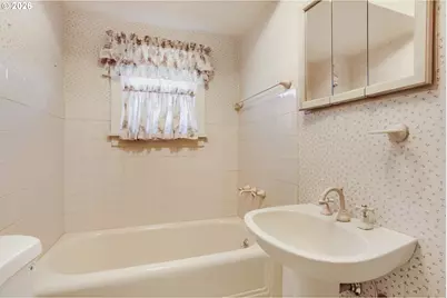 1135 B St, Washougal, WA 98671 - Photo 17