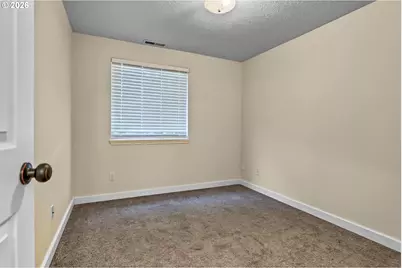 442 Olson Dr, Jefferson, OR 97352 - Photo 15