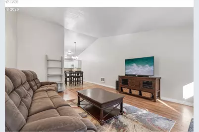12380 SW Walnut St, Tigard, OR 97223 - Photo 9