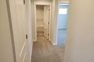 762 Magnolia Ave, Woodburn, OR 97071 - Photo 25