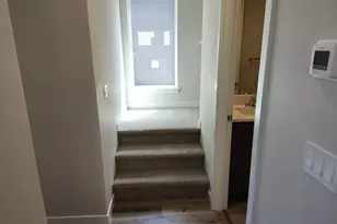 762 Magnolia Ave, Woodburn, OR 97071 - Photo 15