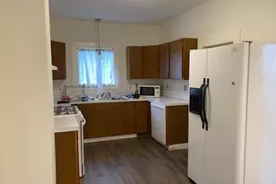 1014 Taylor St, Oregon City, OR 97045 - Photo 9