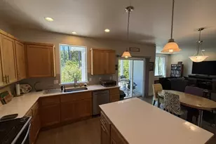 3861 Nandina Dr, Florence, OR 97439 - Photo 11