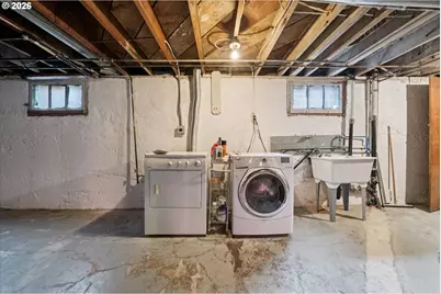 4828 NE Flanders St, Portland, OR 97213 - Photo 31