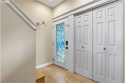 2372 NW Glisan St #5, Portland, OR 97210 - Photo 3