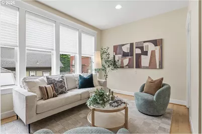 2372 NW Glisan St #5, Portland, OR 97210 - Photo 9