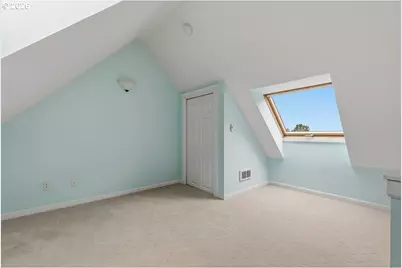 2372 NW Glisan St #5, Portland, OR 97210 - Photo 27