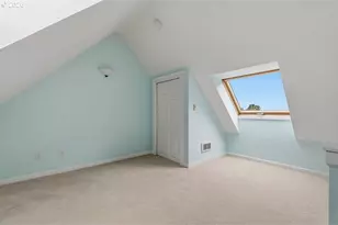 2372 NW Glisan St, Portland, OR 97210 - Photo 27