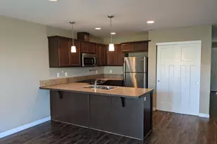 804 E Oregon Ave, Hermiston, OR 97838 - Photo 3