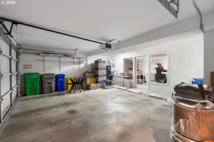 1915 NW Yorkshire Ln, Portland, OR 97229 - Photo 37