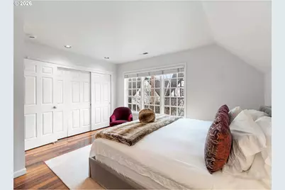 1915 NW Yorkshire Ln, Portland, OR 97229 - Photo 27