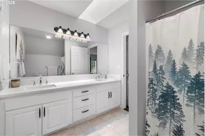 1915 NW Yorkshire Ln, Portland, OR 97229 - Photo 35