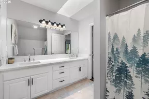 1915 NW Yorkshire Ln, Portland, OR 97229 - Photo 35