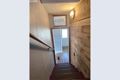 57036 Wamic Market Rd, Wamic, OR 97063 - Photo 17