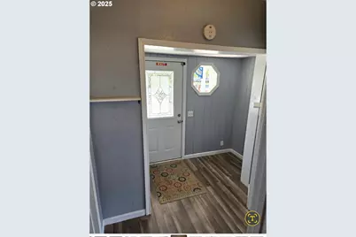 57036 Wamic Market Rd, Wamic, OR 97063 - Photo 15