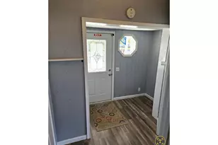 57036 Wamic Market Rd, Wamic, OR 97063 - Photo 15