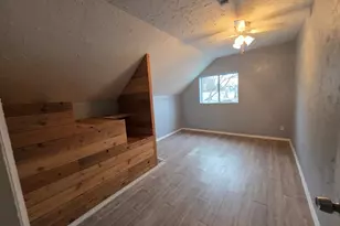 57036 Wamic Market Rd, Wamic, OR 97063 - Photo 23