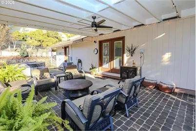 1682 NW Hopper Ct, Roseburg, OR 97471 - Photo 35