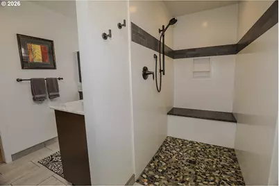 1682 NW Hopper Ct, Roseburg, OR 97471 - Photo 25