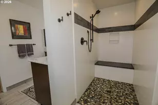 1682 NW Hopper Ct, Roseburg, OR 97471 - Photo 25