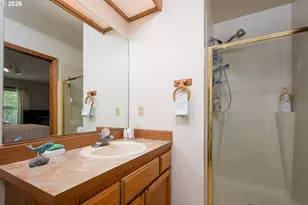 616 SW Eastman Pkwy, Gresham, OR 97080 - Photo 21