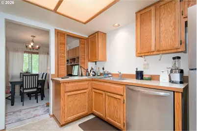 616 SW Eastman Pkwy, Gresham, OR 97080 - Photo 17