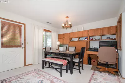 616 SW Eastman Pkwy, Gresham, OR 97080 - Photo 11