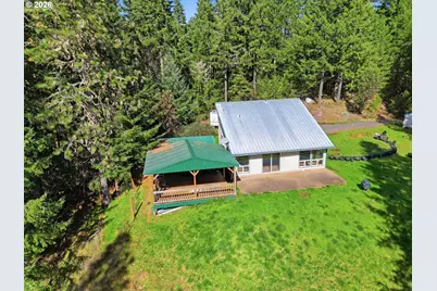 28460 Sutherlin Ln, Eugene, OR 97405 - Photo 3