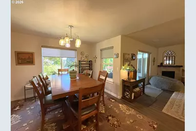784 Pebble Crk St, Sutherlin, OR 97479 - Photo 13