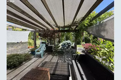 784 Pebble Crk St, Sutherlin, OR 97479 - Photo 21