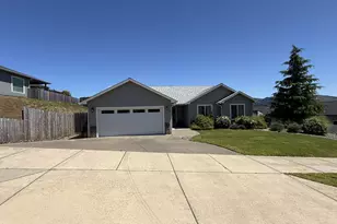 784 Pebble Creek St, Sutherlin, OR 97479 - Photo 19