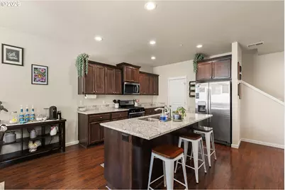 7406 NE 33rd Ave, Vancouver, WA 98665 - Photo 9