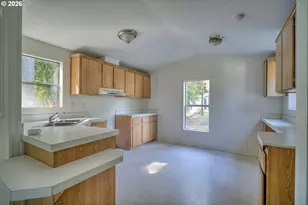 30148 Boulder Ridge Dr, Scappoose, OR 97056 - Photo 15